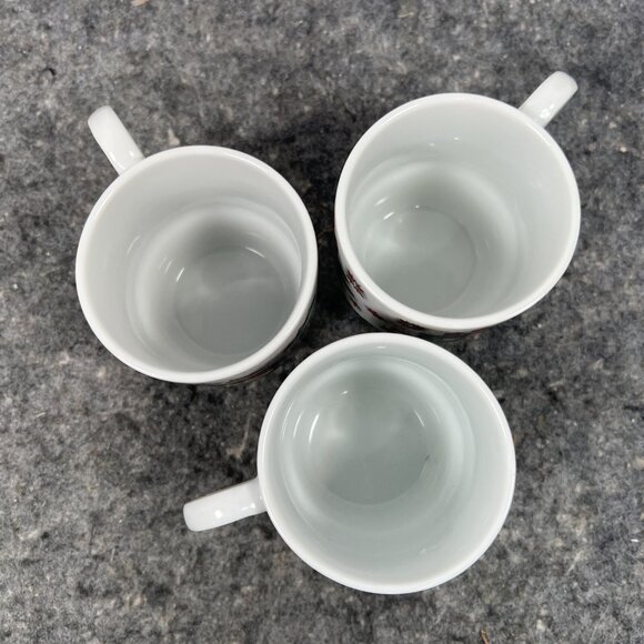 Set Of 3 VTG Ceramic Christmas Holly Santa Mugs Made In Japan Trimont Stacking - Picture 5 of 8